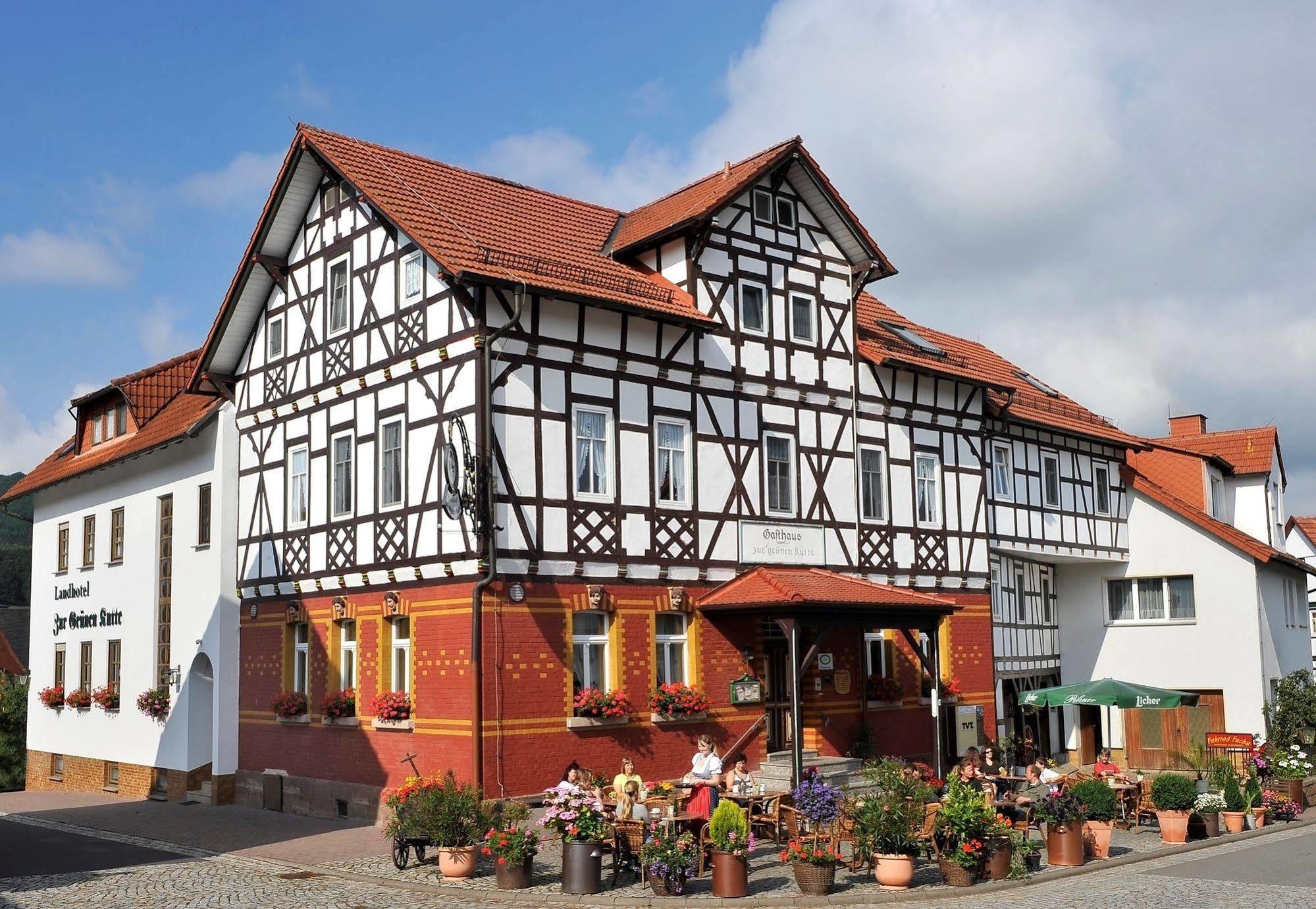Landhotel Zur Gruenen Kutte Bernshausen Exterior photo